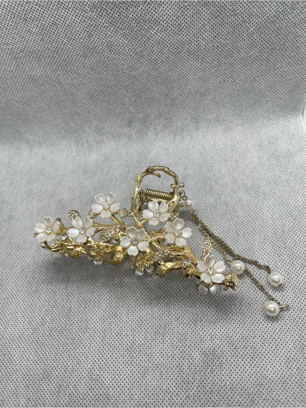 Gold Floral Pearl Hair Clip - Elegant Women’s Accessory